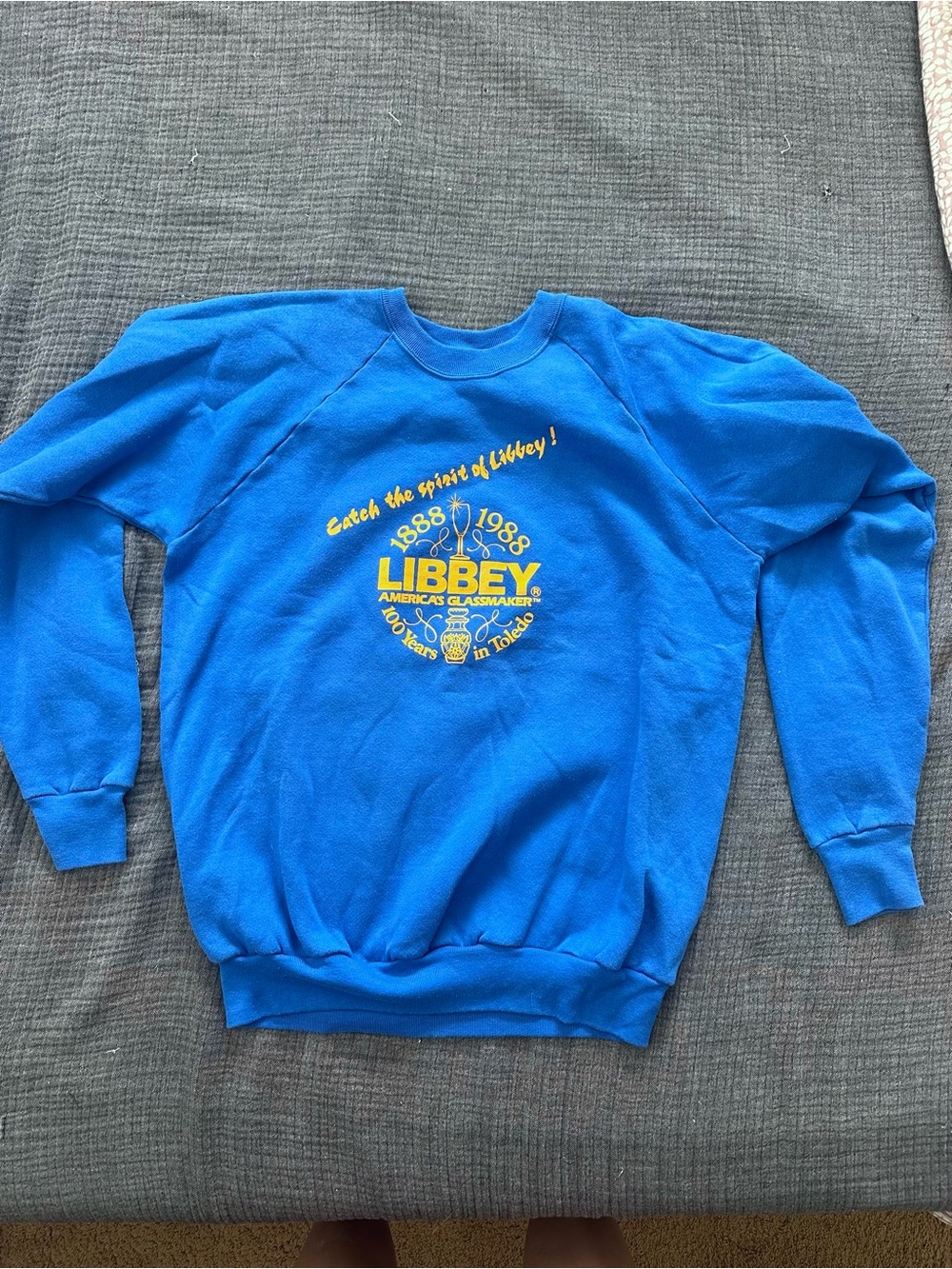 Vintage Libbey Glass Toledo Blue Graphic Crewneck Sweatshirt